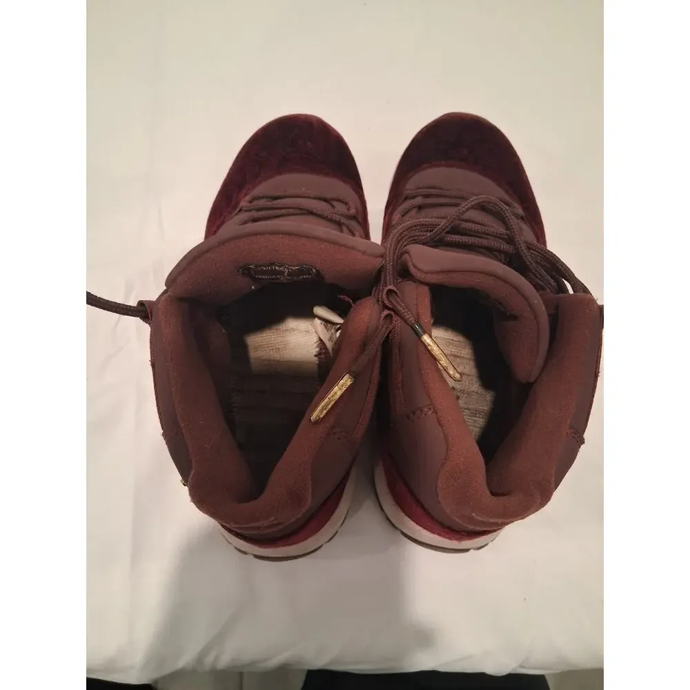 Air Jordan 11 Retro Heiress Night Maroon Velvet 852625-650 Size 5.5Y NO INSOLES